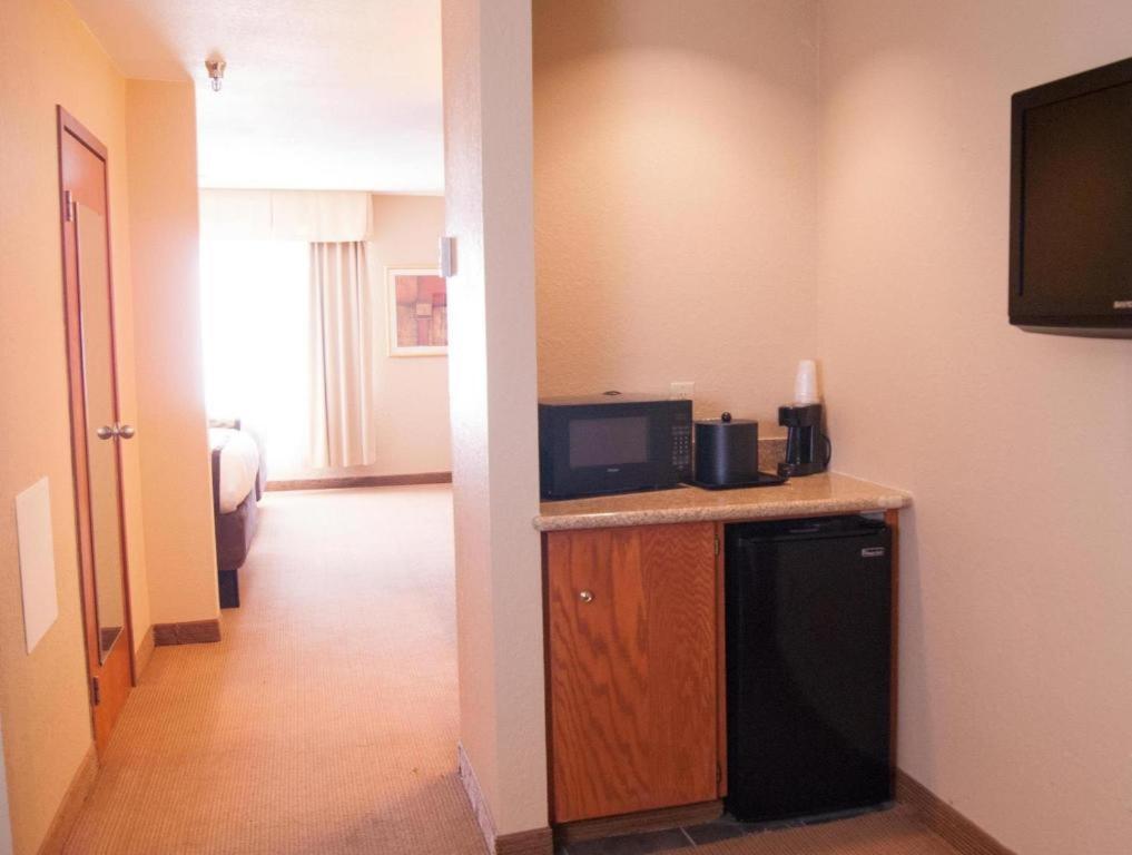 Best Western Locust Grove Inn & Suites Exterior foto